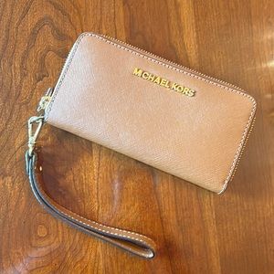 Michael Kors clutch.